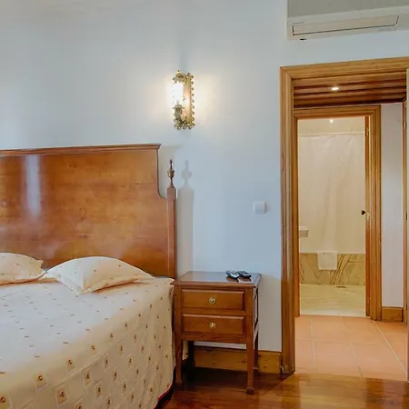 Rural Reguengo De 4*